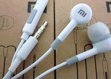 Xiaomi Mi In Ear headphones with MIC at Just Rs. 155