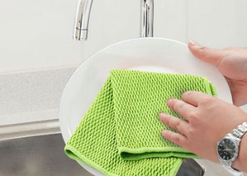 Kleeno by Cello Microfiber Dish Cloth Green Pack of 2, At Rs.65