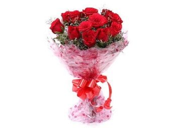 Flat 85% Off on Red Roses Bouquet in Rs.189/-