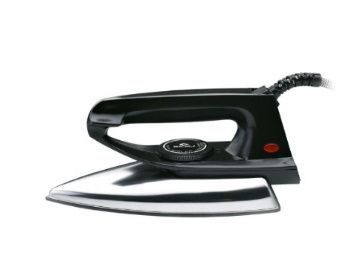 Bajaj DX-2 600W Dry Iron at just Rs.531
