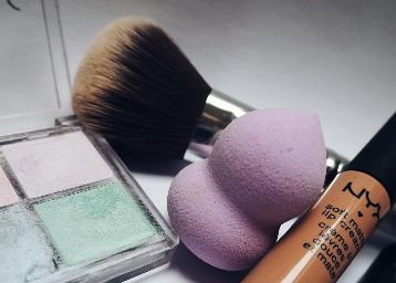 Beauty Essential Products On up to 70% Off