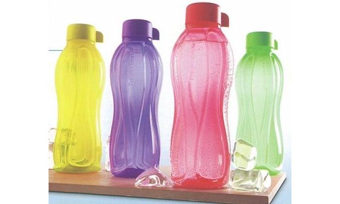 https://images.freekaamaal.com/featured_images/TupperWare-bottle-aquasafe_f2e1c.jpg