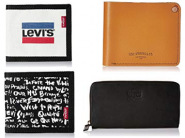 Upto 70% off : Levis Men