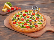 LOOT HAI LOOT: Order 3 Dominos Pizza For Just Rs.129 