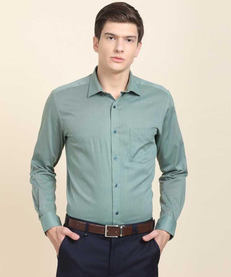 Best Branded Men Shirts On Sale - Up to 75% Off)