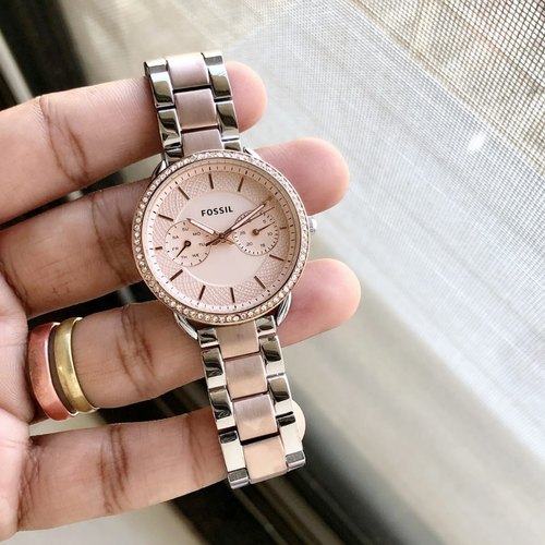 stylish watches for raksha bandhan gift