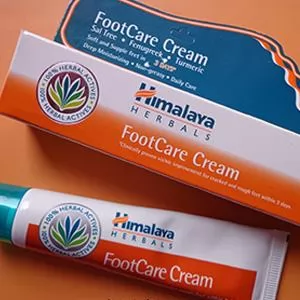 हिमालय हर्बल फुट केयर क्रीम [Himalaya Herbal Foot Care Cream]