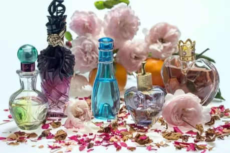 जानिए भारत का Sabse Accha Perfume Kaun Sa Hai?