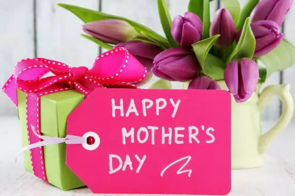 Top 10 Mother's Day Gifts Under Rs.500