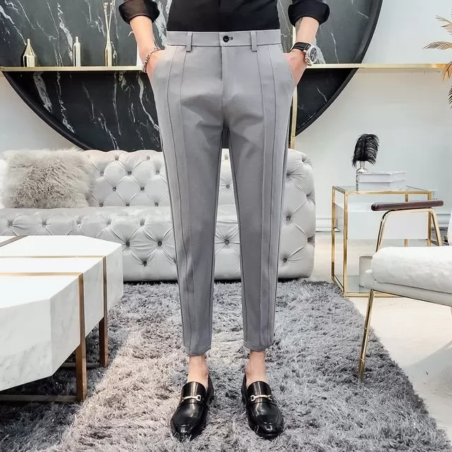 Buy Men Khaki Slim Fit Solid Casual Trousers Online - 758796 | Allen Solly