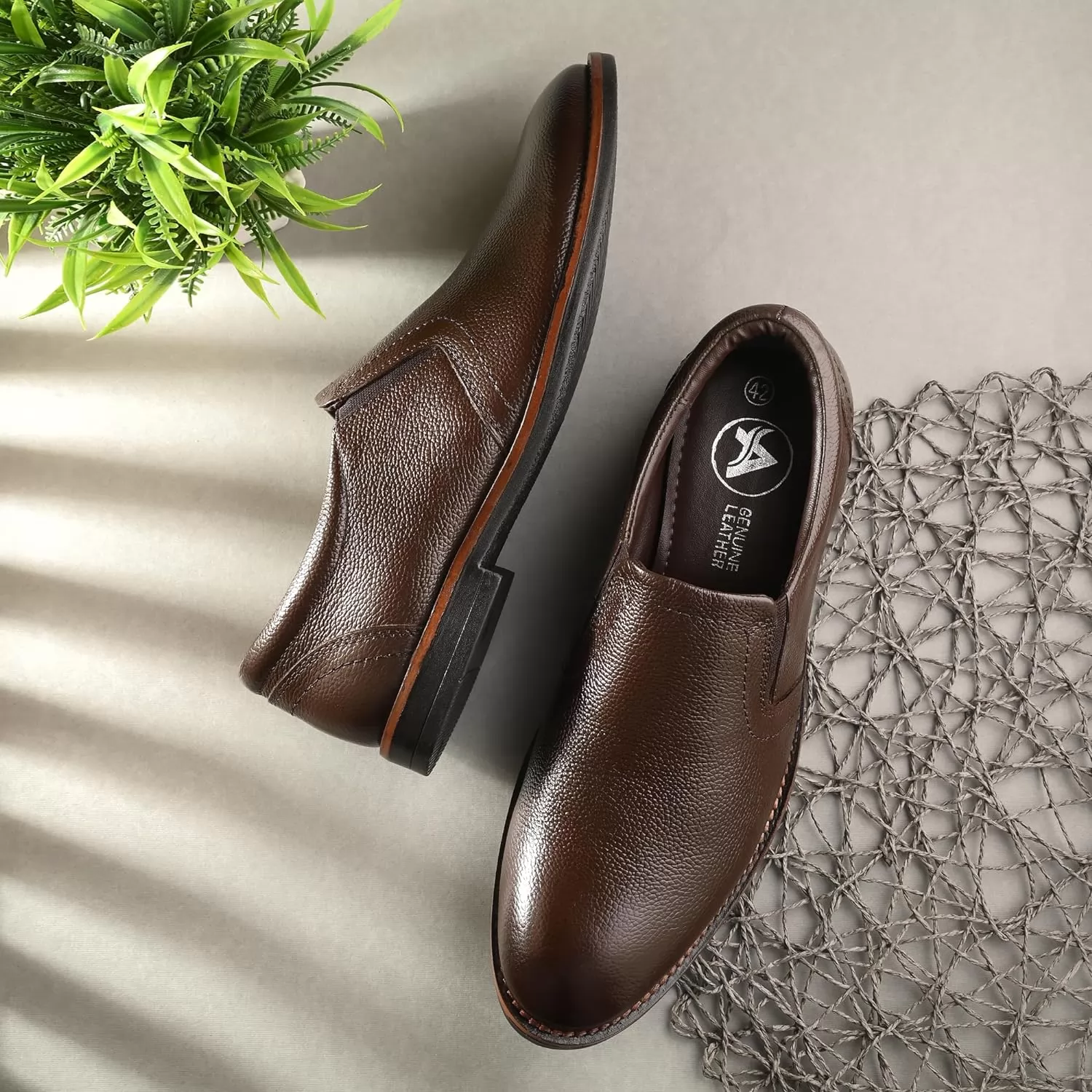  Auserio Men's Full Grain Leather Slip-On Formal Shoes