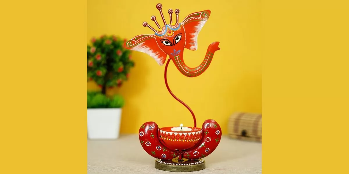 Lord Ganesha Candle Stand 