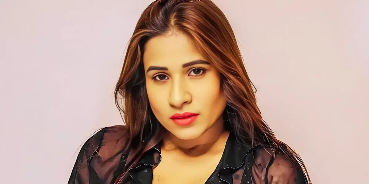 Ullu Web Series Actress Muskaan Agrawal