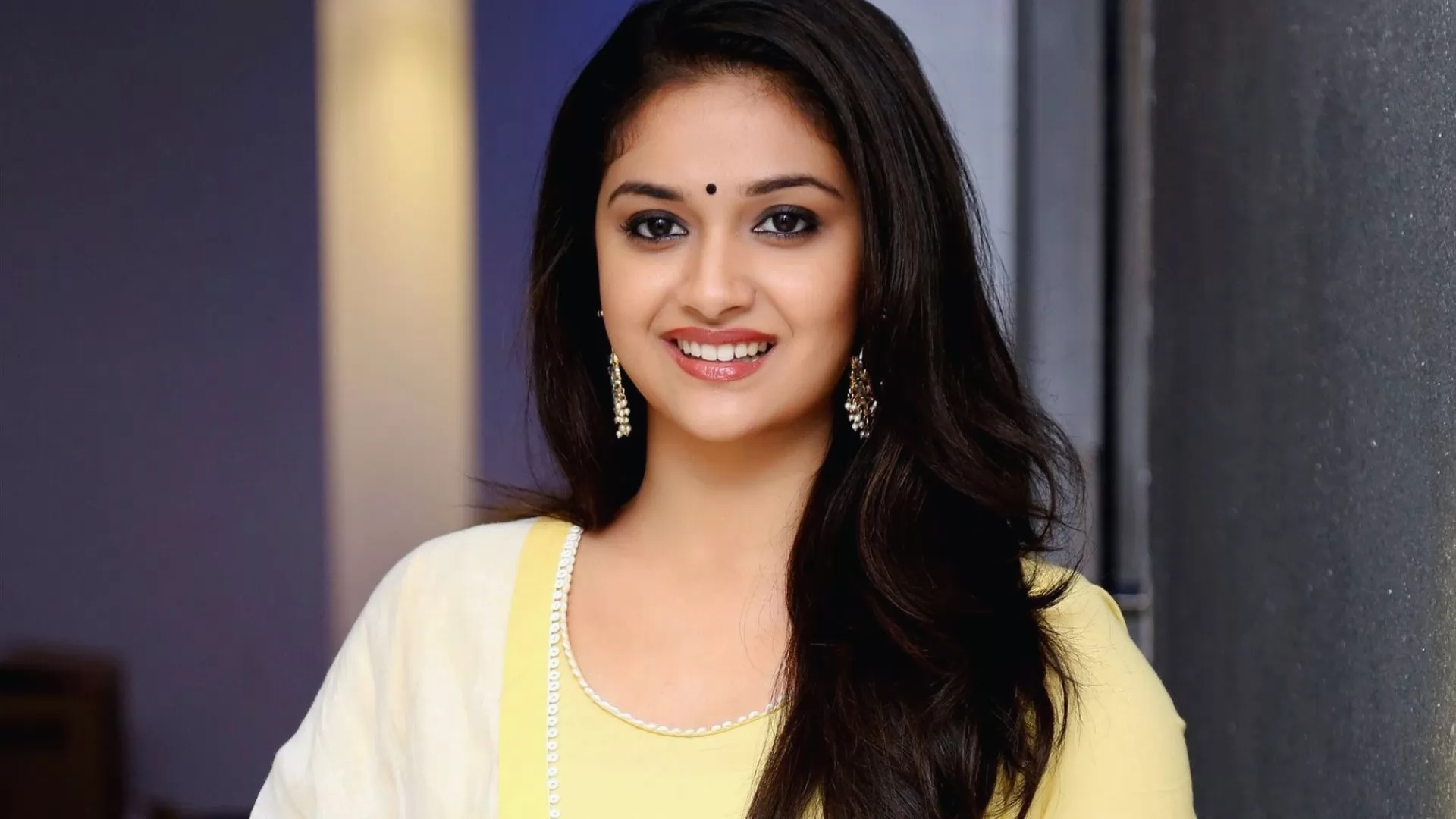  Keerthy Suresh