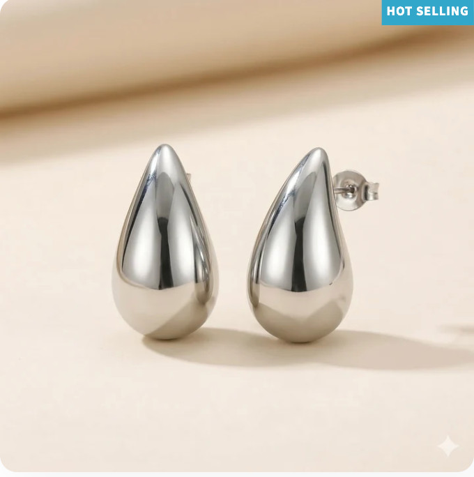 Silver Teardrop Stud Earring